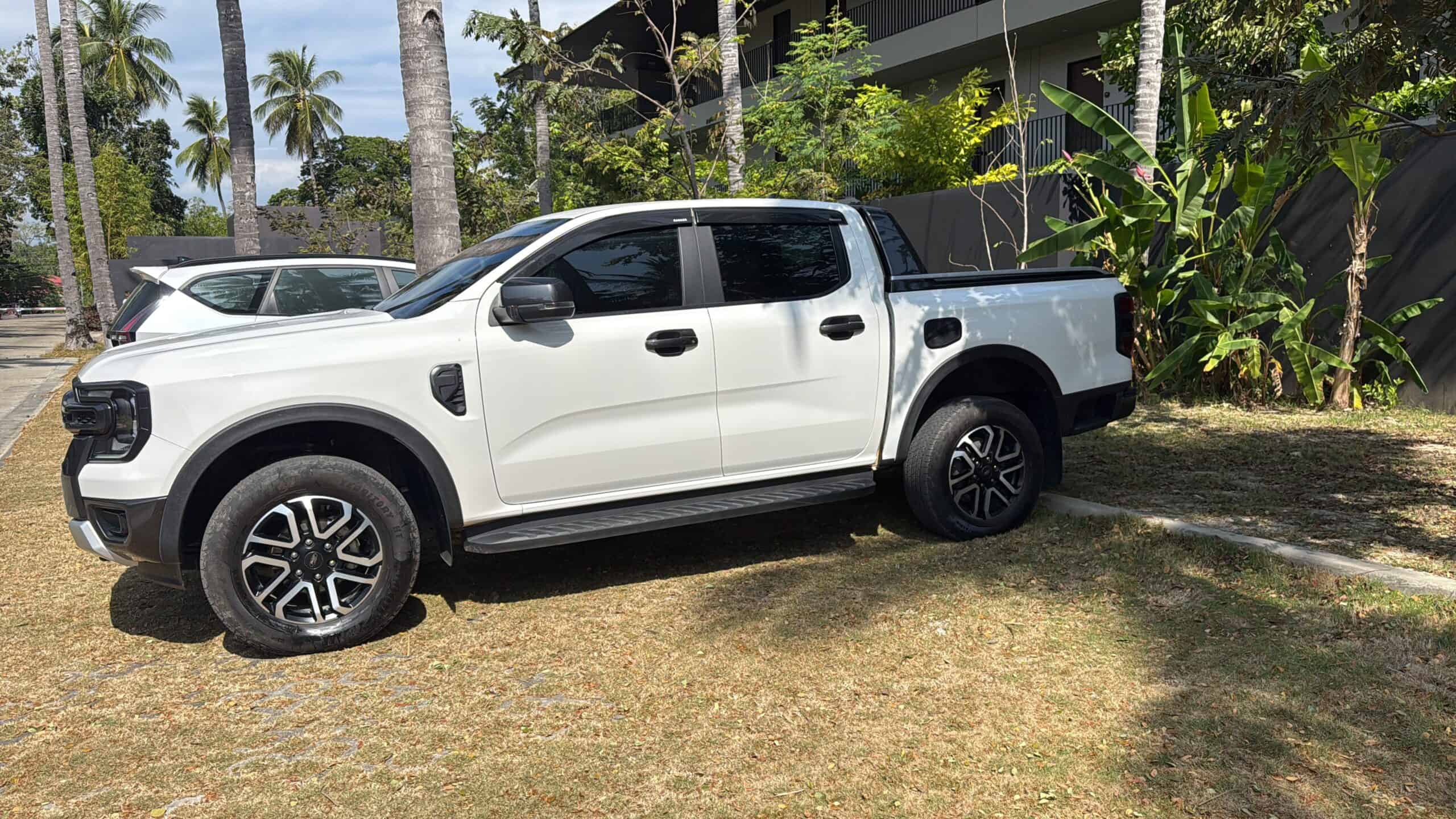 White Ford Ranger rental pickup truck in Palawan